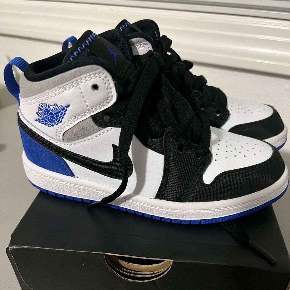 Nike Jordan 1 Mid SE